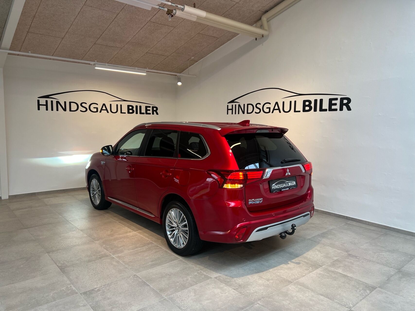 Billede af Mitsubishi Outlander 2,4 PHEV  Plugin-hybrid Instyle 4WD 224HK 5d 6g Trinl. Gear