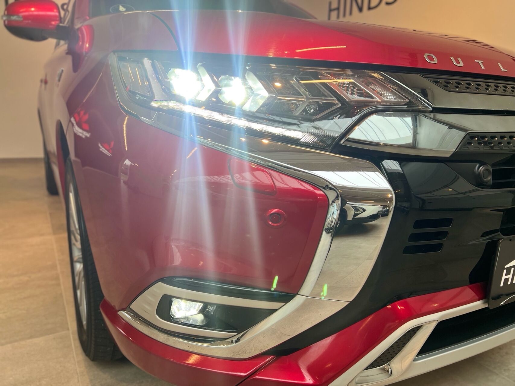 Billede af Mitsubishi Outlander 2,4 PHEV  Plugin-hybrid Instyle 4WD 224HK 5d 6g Trinl. Gear