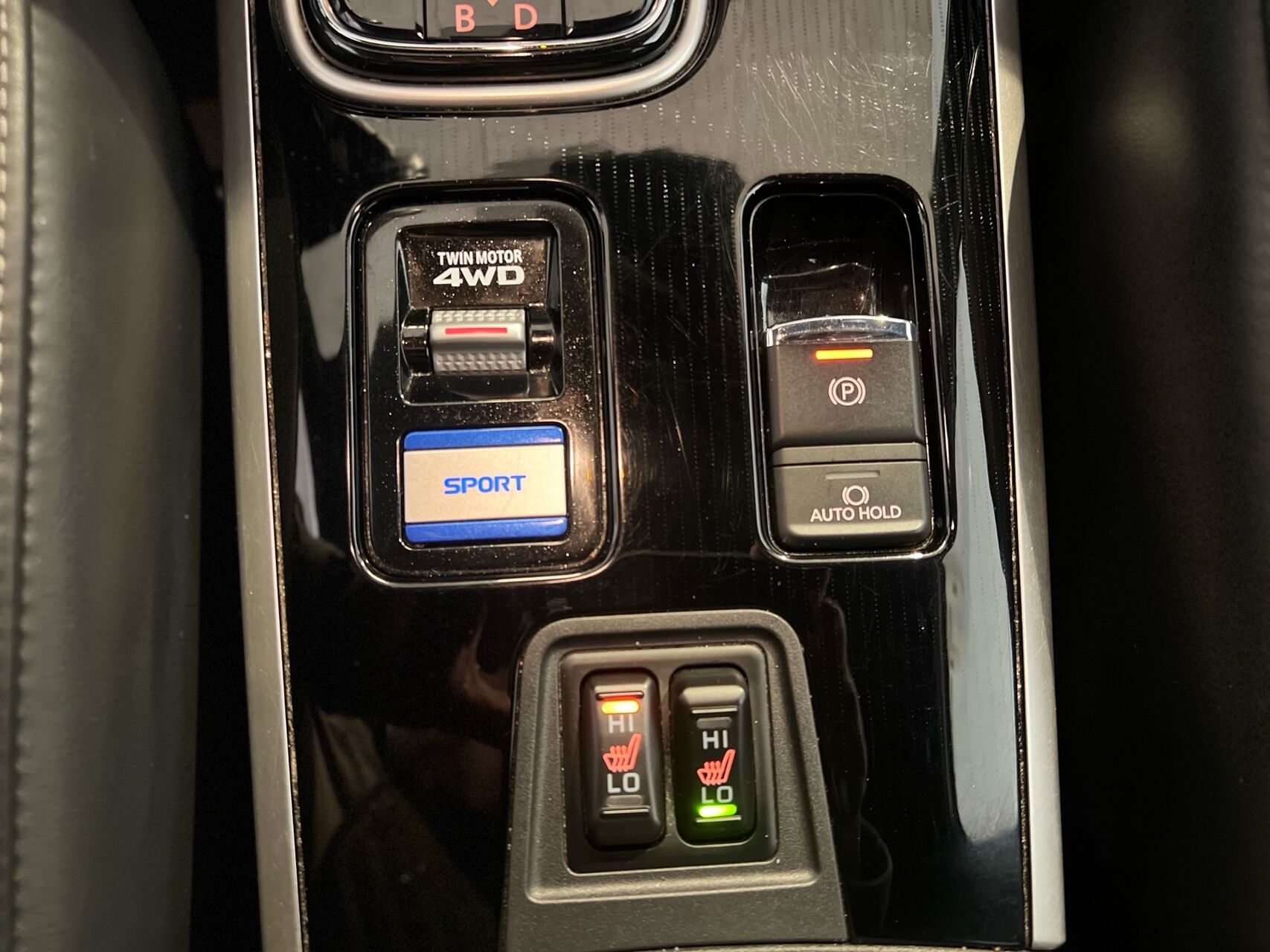 Billede af Mitsubishi Outlander 2,4 PHEV  Plugin-hybrid Instyle 4WD 224HK 5d 6g Trinl. Gear