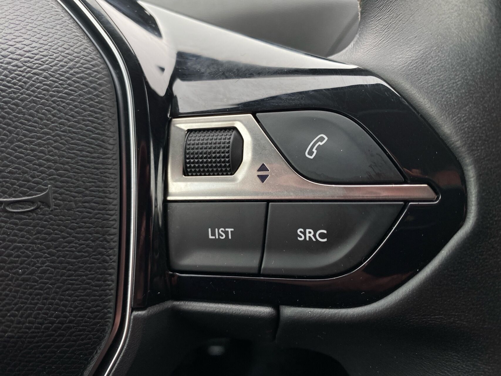 Billede af Peugeot 3008 1,5 BlueHDi Allure 130HK 5d 6g