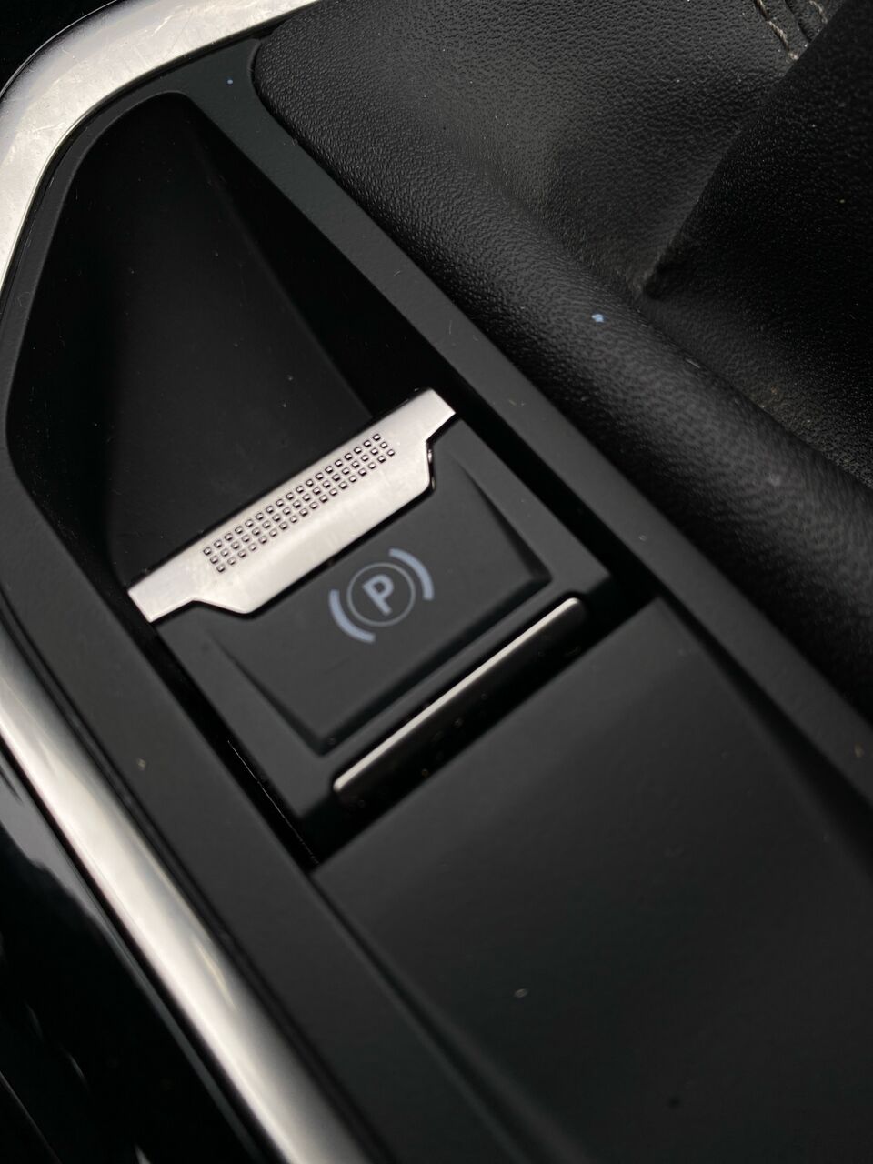 Billede af Peugeot 3008 1,5 BlueHDi Allure 130HK 5d 6g