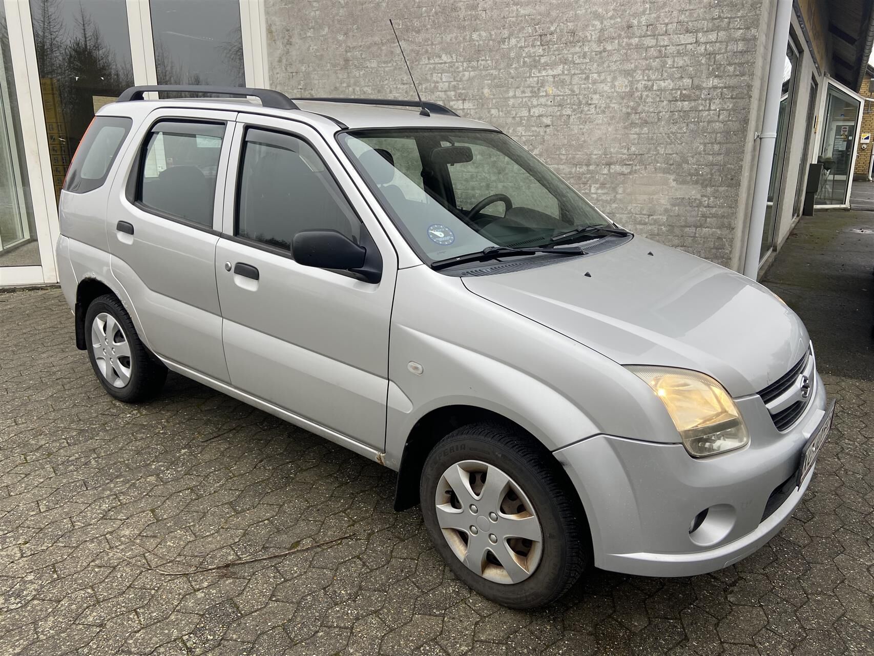 Billede af Suzuki Ignis 1,3 GL 94HK 5d