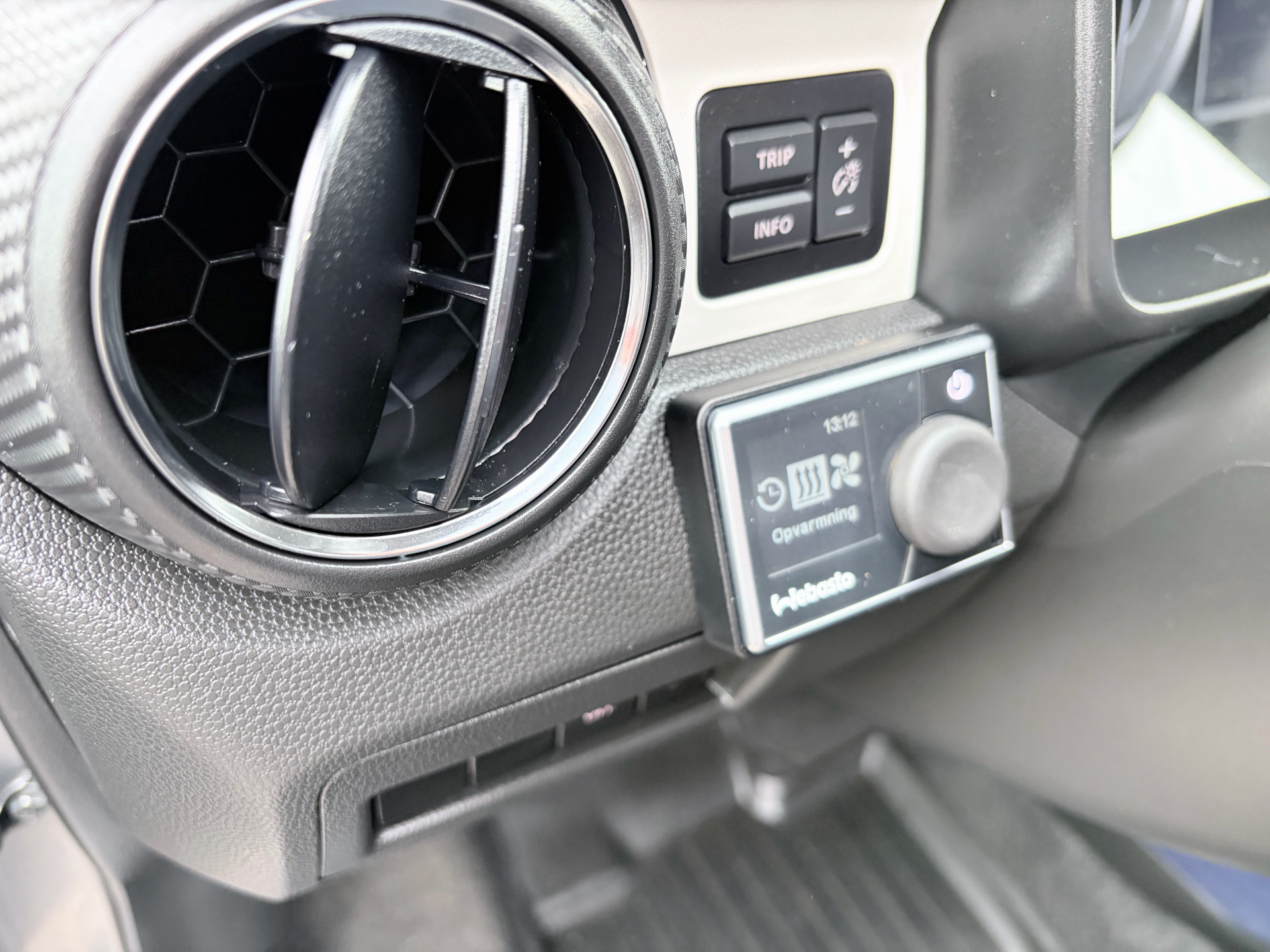 Billede af Suzuki Ignis 1,2 Dualjet  Mild hybrid Adventure CVT 83HK 5d Aut.