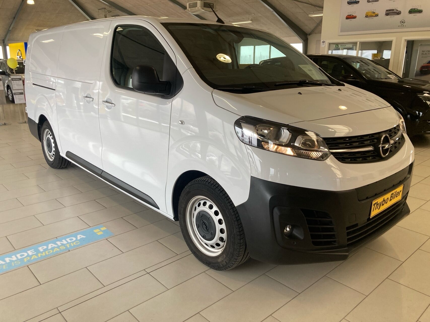 Billede af Opel Vivaro-e L3V1 EL Enjoy 136HK Van Aut.