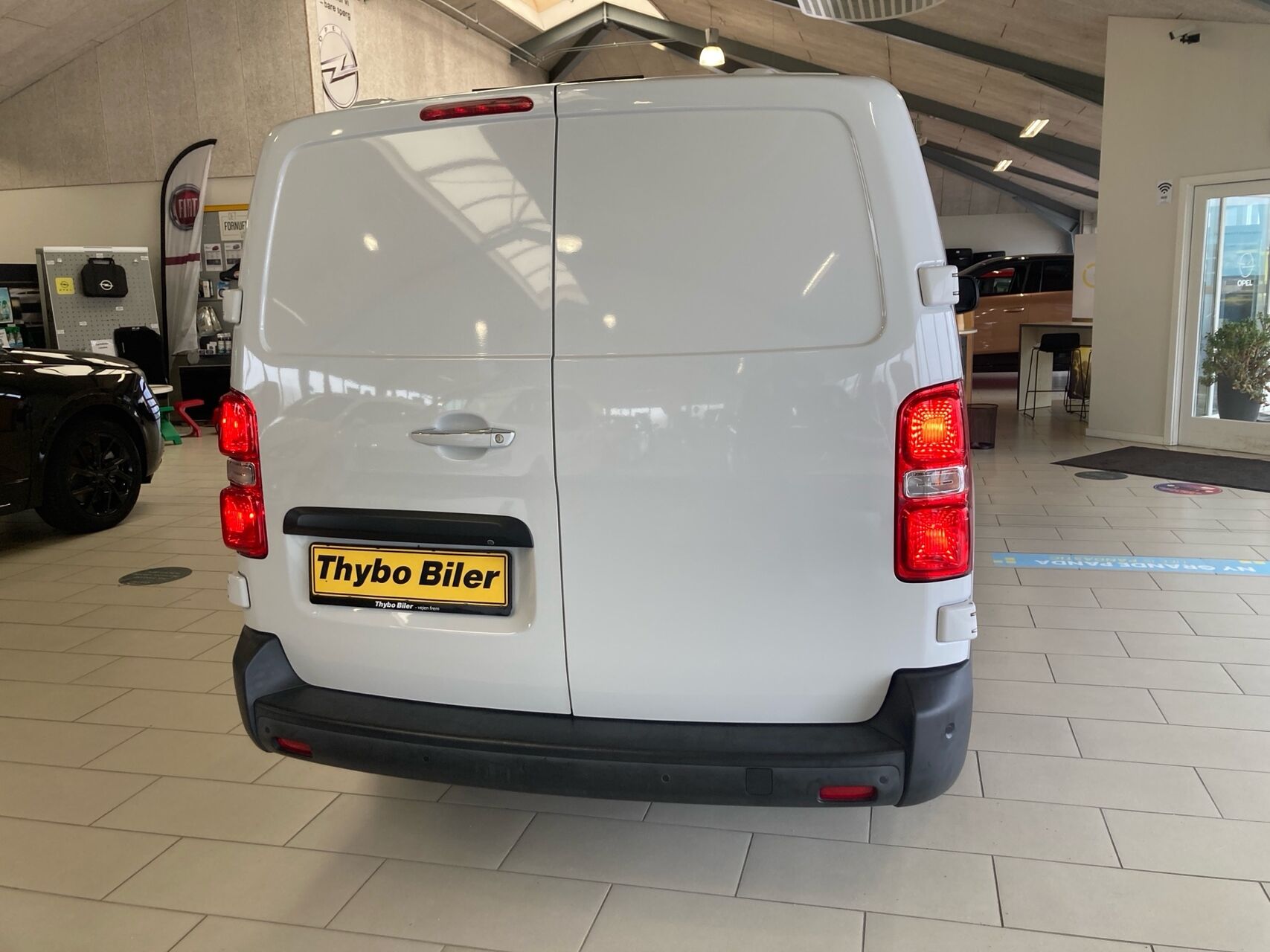 Billede af Opel Vivaro-e L3V1 EL Enjoy 136HK Van Aut.