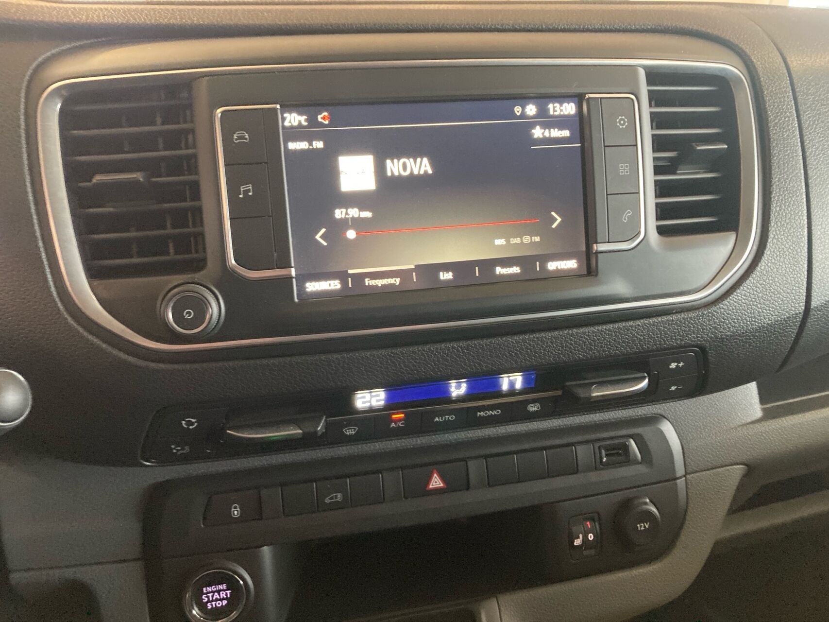 Billede af Opel Vivaro-e L3V1 EL Enjoy 136HK Van Aut.