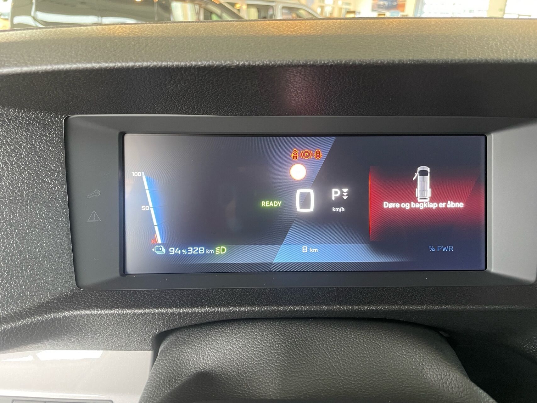 Billede af Peugeot e-Expert L3 EL Plus Limited 136HK Van Aut.