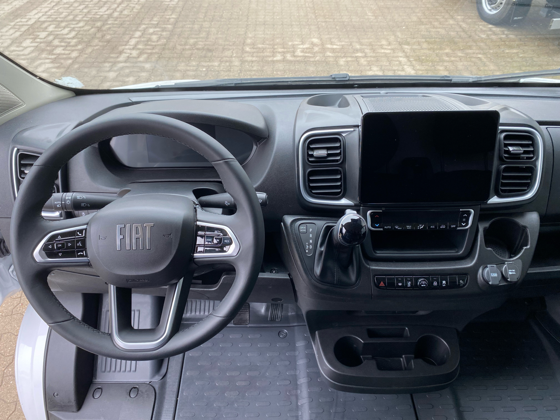 Billede af Fiat Ducato 35M L2H2 2,2 Multijet Pro 180HK Van 8g Aut.