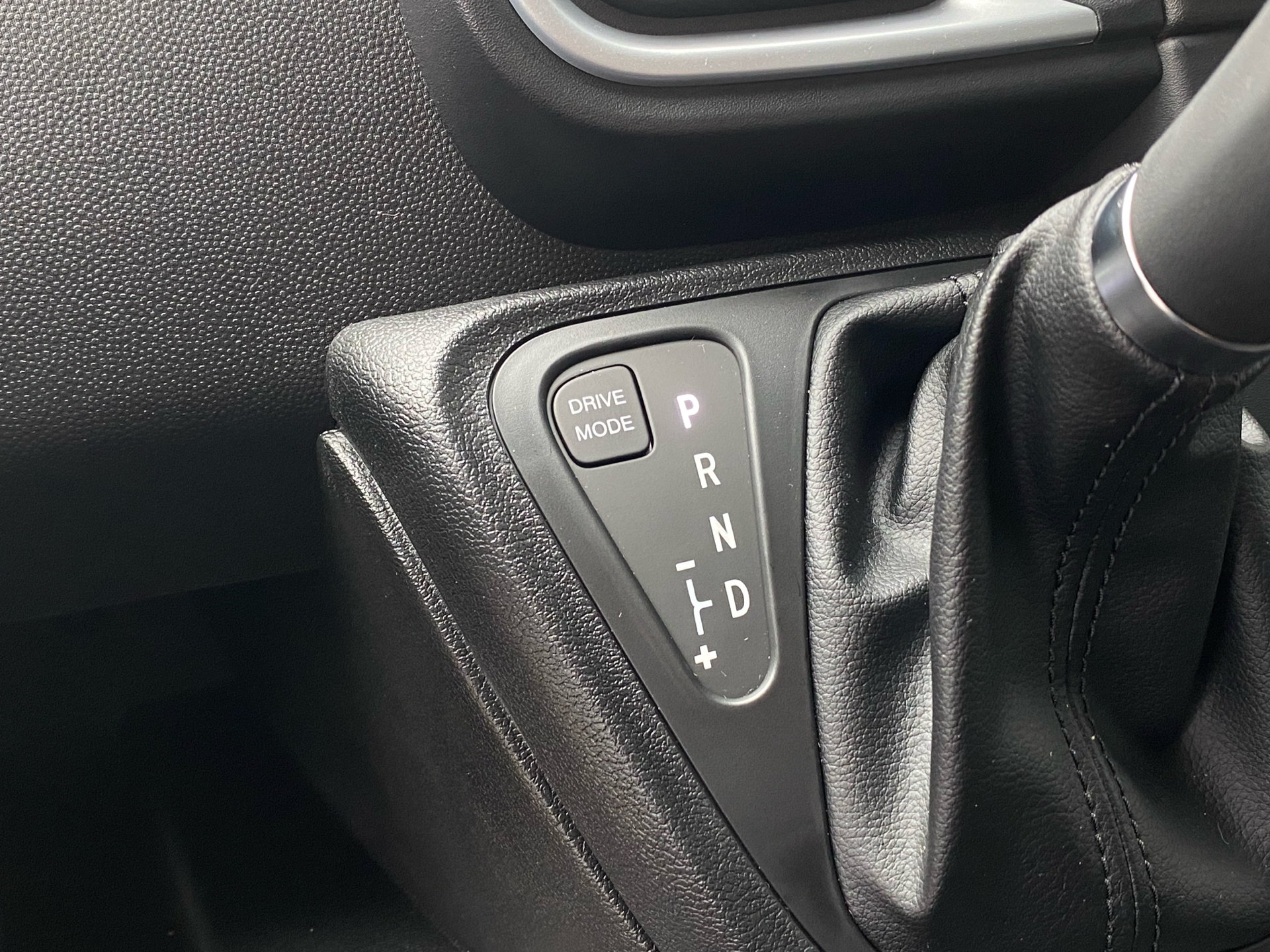 Billede af Fiat Ducato 35M L2H2 2,2 Multijet Pro 180HK Van 8g Aut.