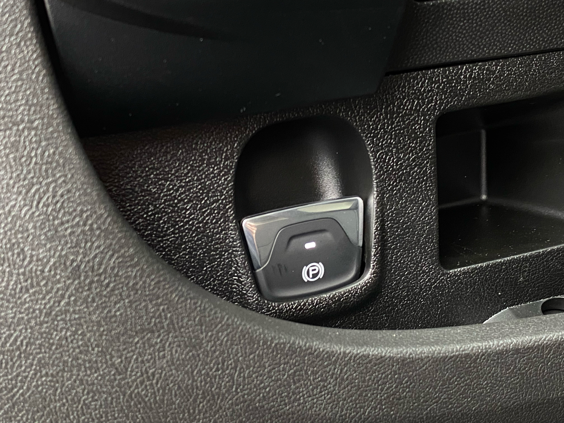 Billede af Fiat Ducato 35M L2H2 2,2 Multijet Pro 180HK Van 8g Aut.