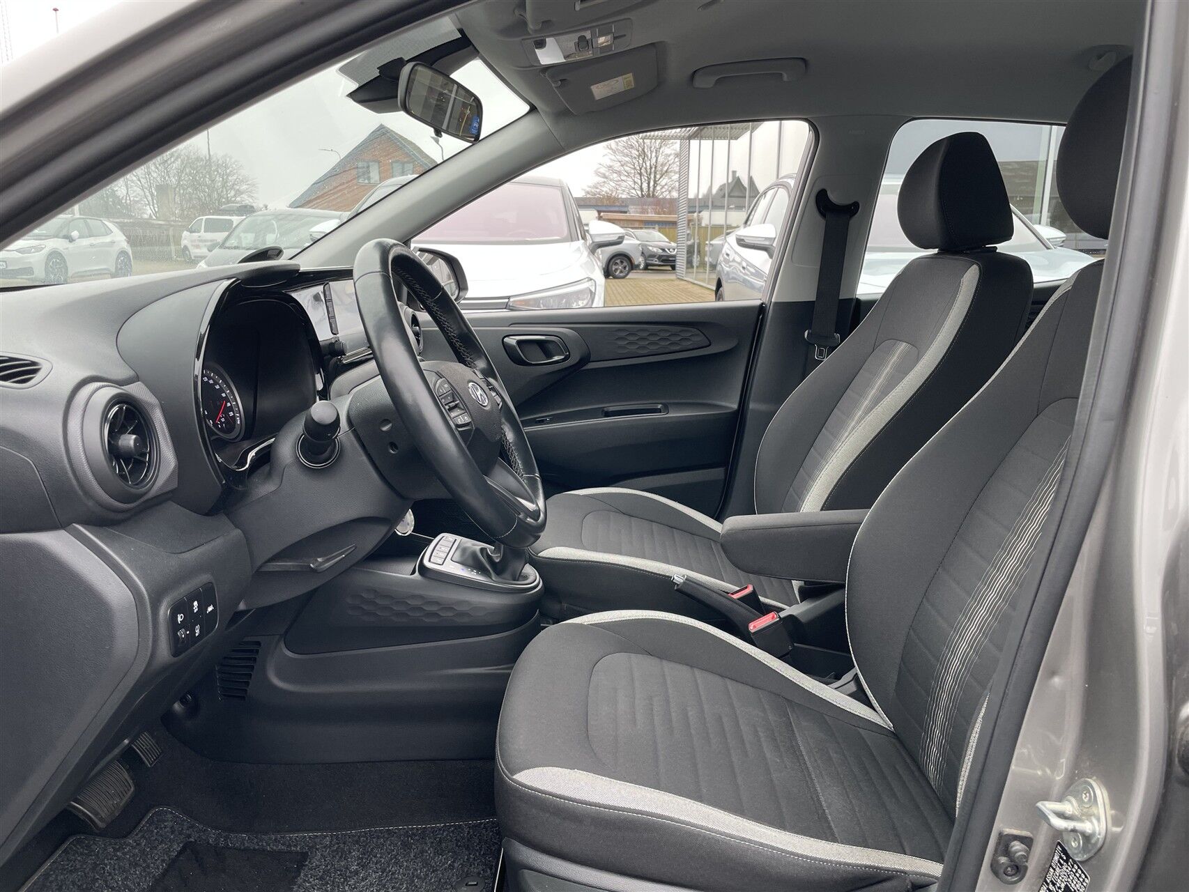 Billede af Hyundai i10 1,0 Advanced AMT 67HK 5d Aut.