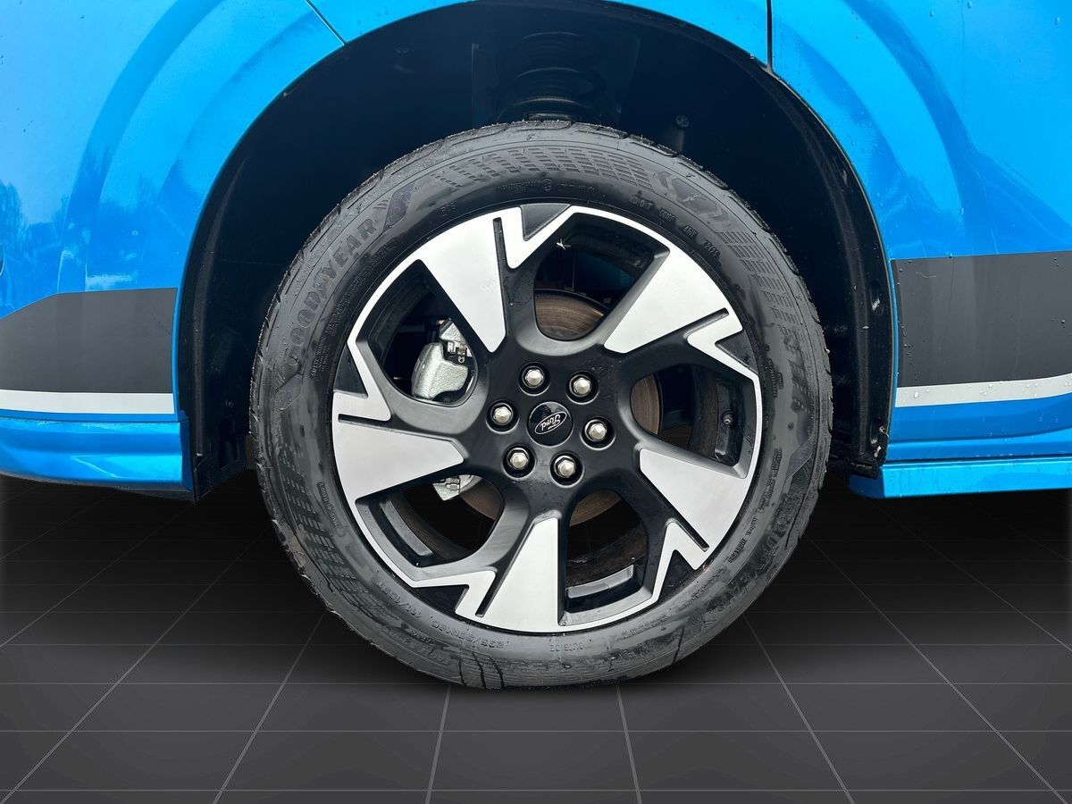 Billede af Ford E-Transit Custom 340 L2H1 EL Sport 218HK Van Aut.