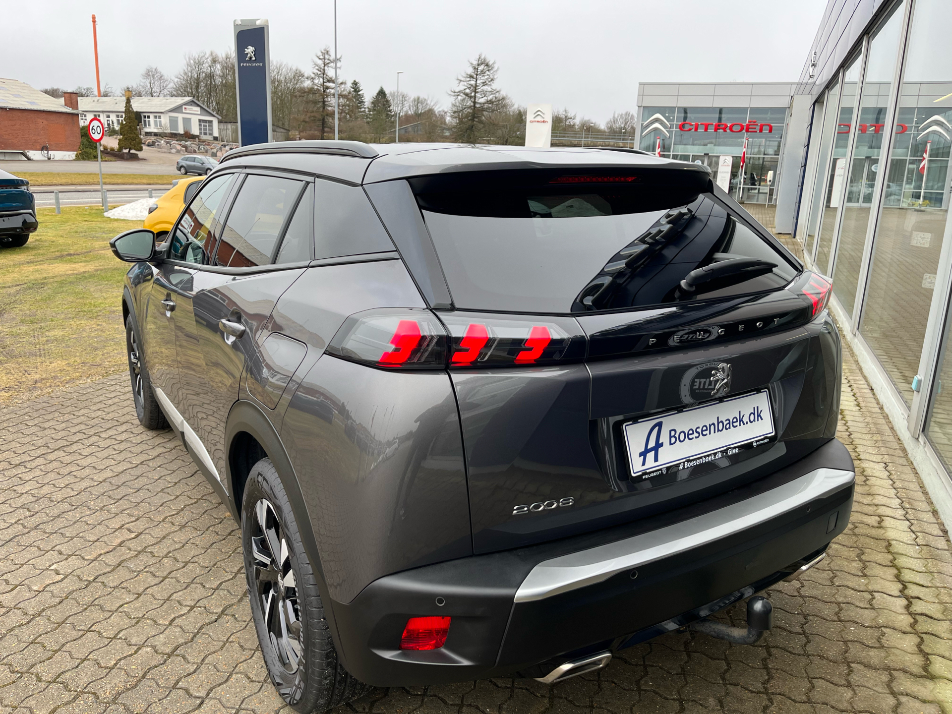 Billede af Peugeot 2008 1,2 PureTech Vision Sport 130HK 5d