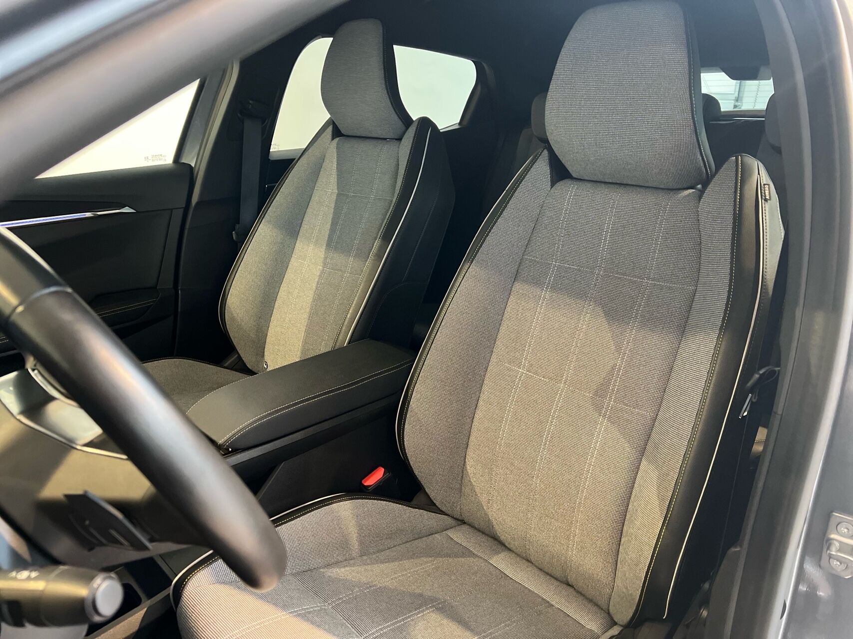 Billede af Renault Mégane E-TECH Techno 220HK 5d Aut.