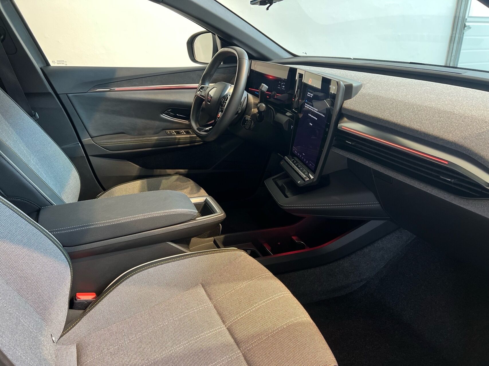 Billede af Renault Mégane E-TECH Techno 220HK 5d Aut.