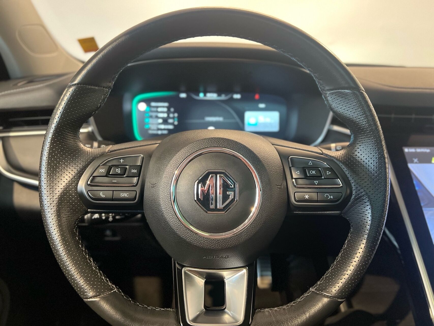 Billede af MG Marvel R EL Luxury 180HK 5d Aut.