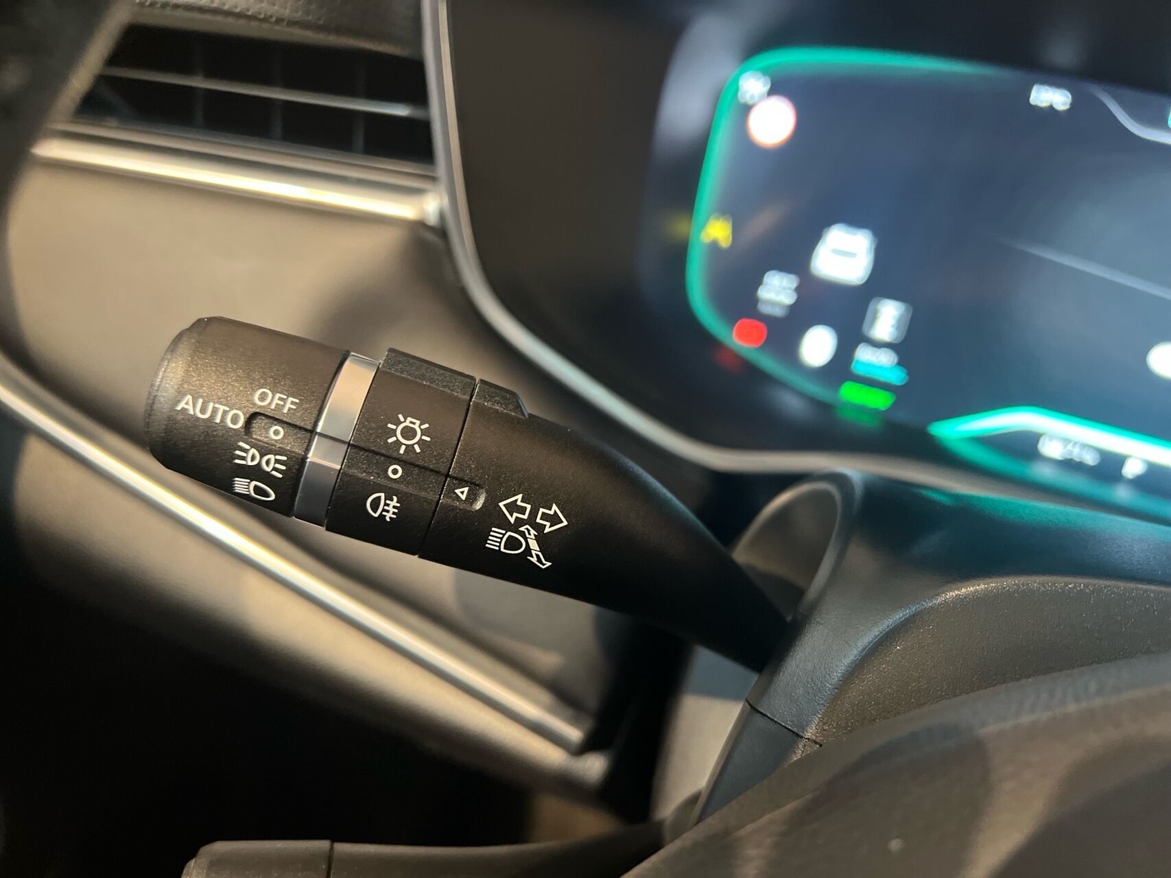 Billede af MG Marvel R EL Luxury 180HK 5d Aut.