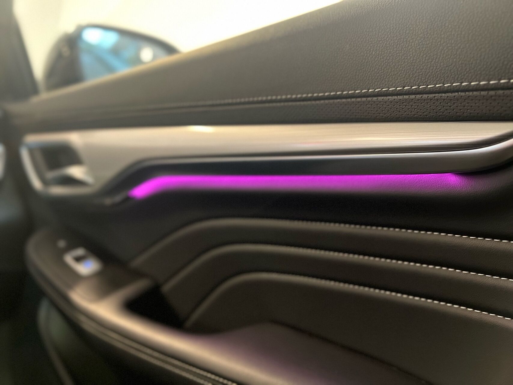 Billede af MG Marvel R EL Luxury 180HK 5d Aut.