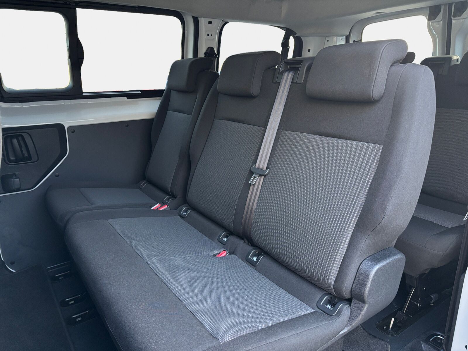 Billede af Toyota Proace Verso Electric Medium EL Combi En Skydedør 136HK Aut.