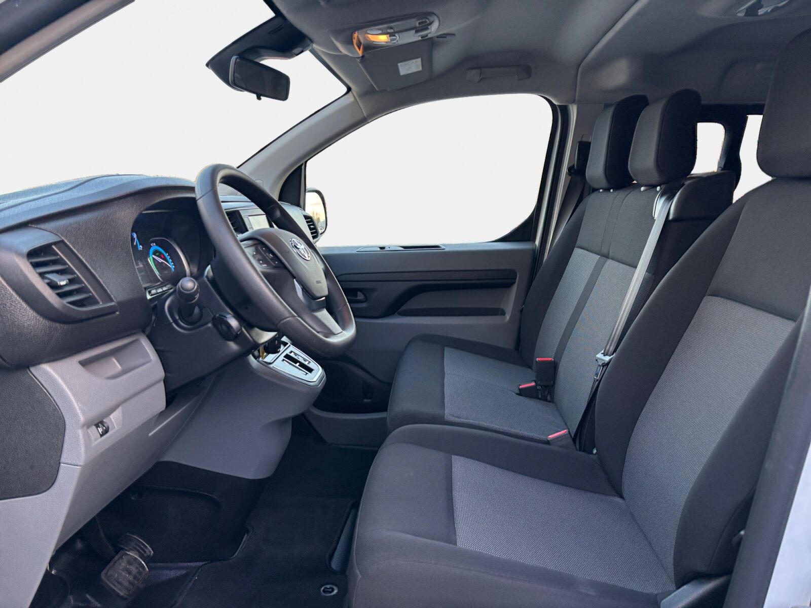 Billede af Toyota Proace Verso Electric Medium EL Combi En Skydedør 136HK Aut.