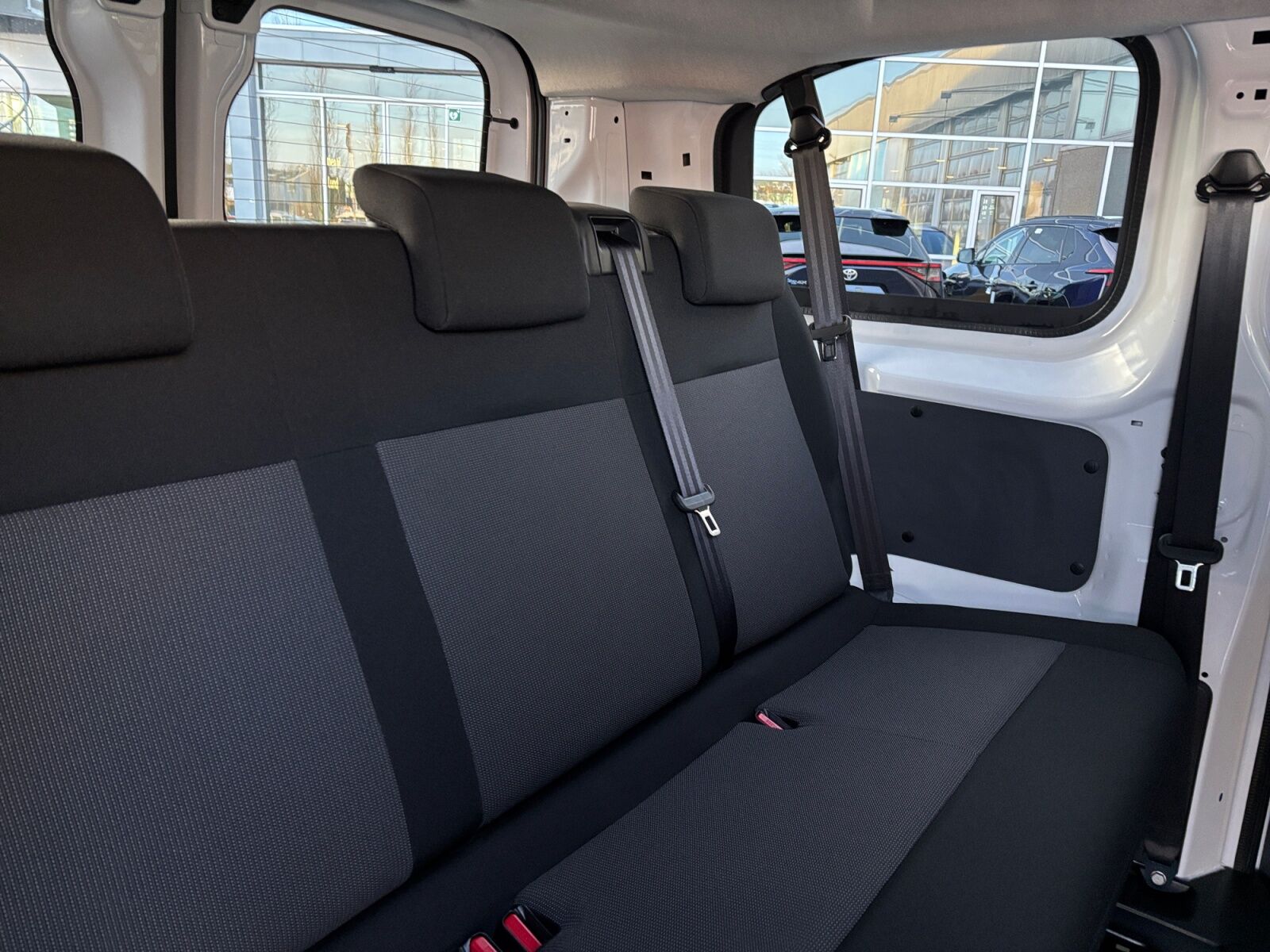 Billede af Toyota Proace Verso Electric Medium EL Combi En Skydedør 136HK Aut.