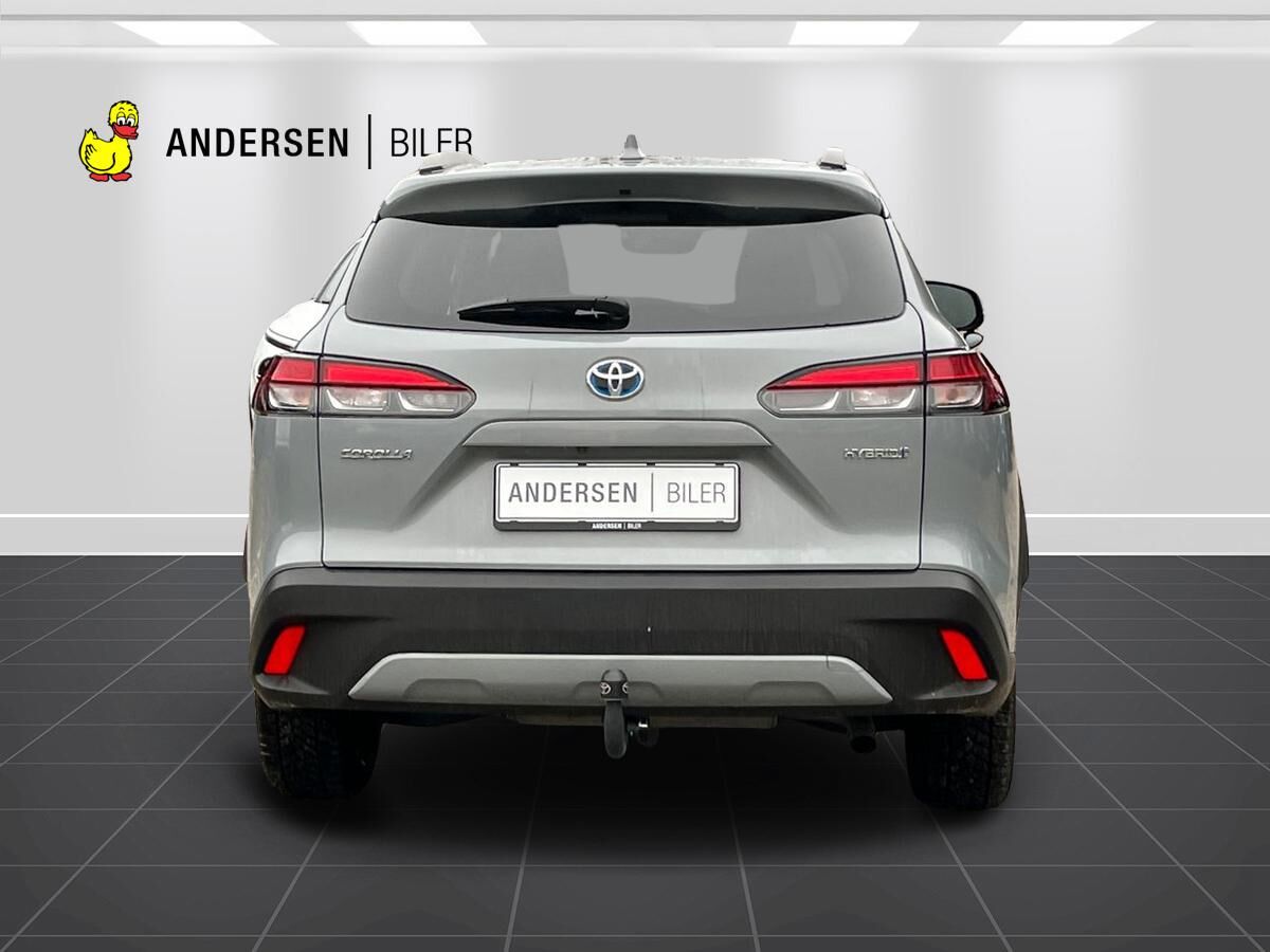 Billede af Toyota Corolla Cross 2,0 Hybrid Style E-CVT 197HK 5d Aut.