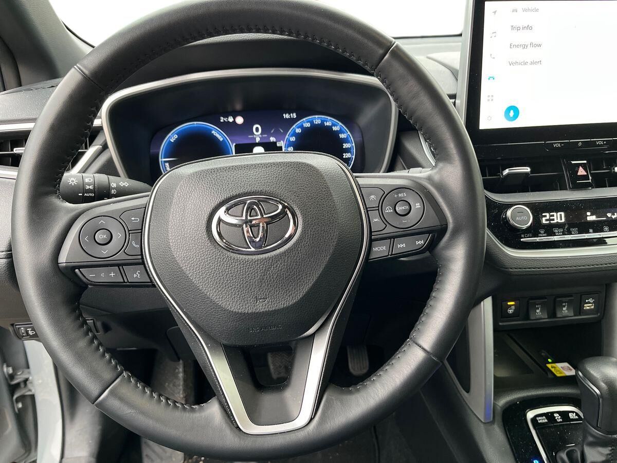 Billede af Toyota Corolla Cross 2,0 Hybrid Style E-CVT 197HK 5d Aut.