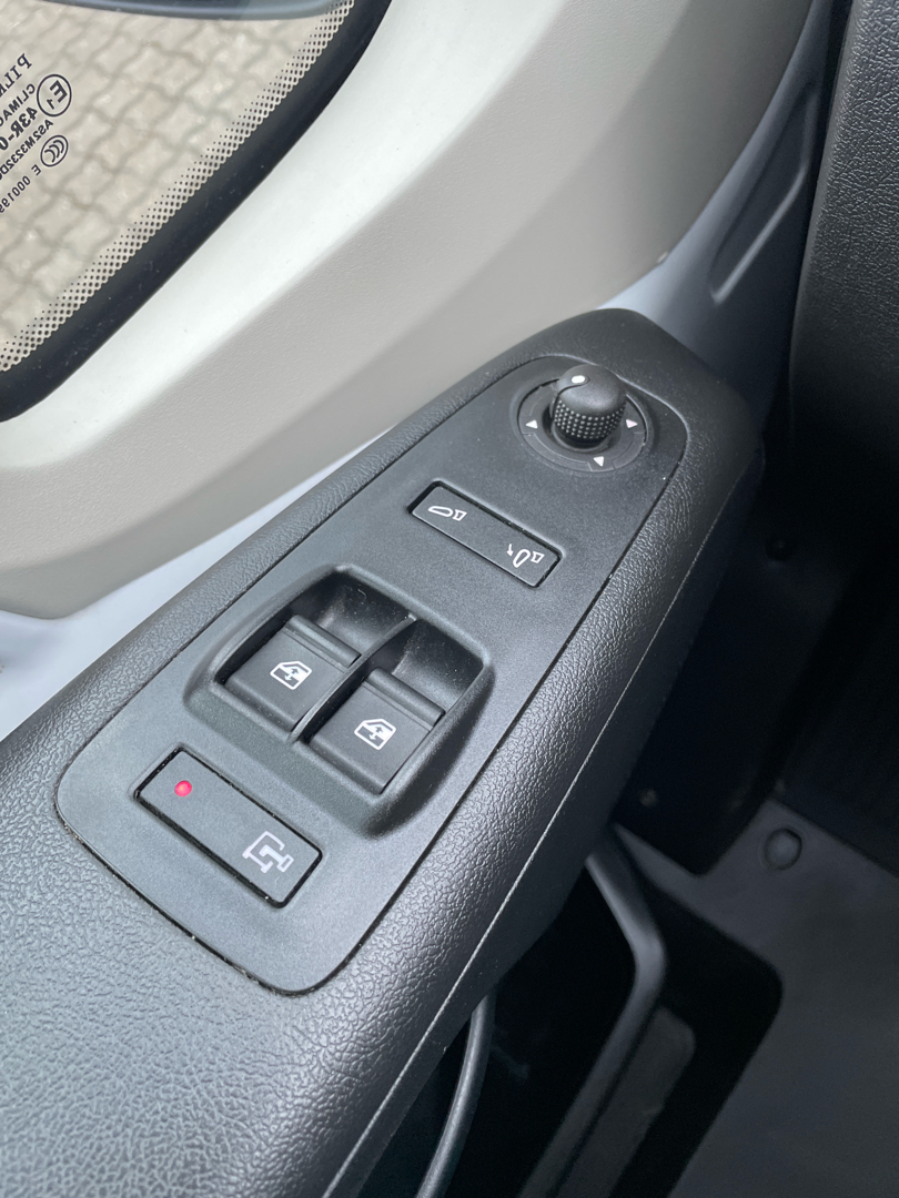 Billede af Citroën Jumper 33 L3H2 2,2 Blue HDi Flexline 140HK Van