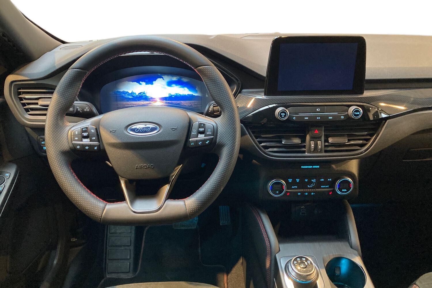 Billede af Ford Kuga 2,5 Plugin-hybrid ST-Line X CVT 225HK 5d Trinl. Gear