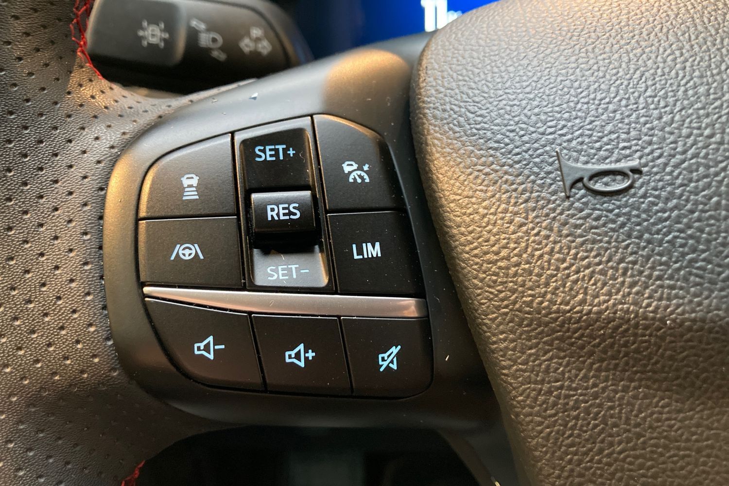 Billede af Ford Kuga 2,5 Plugin-hybrid ST-Line X CVT 225HK 5d Trinl. Gear