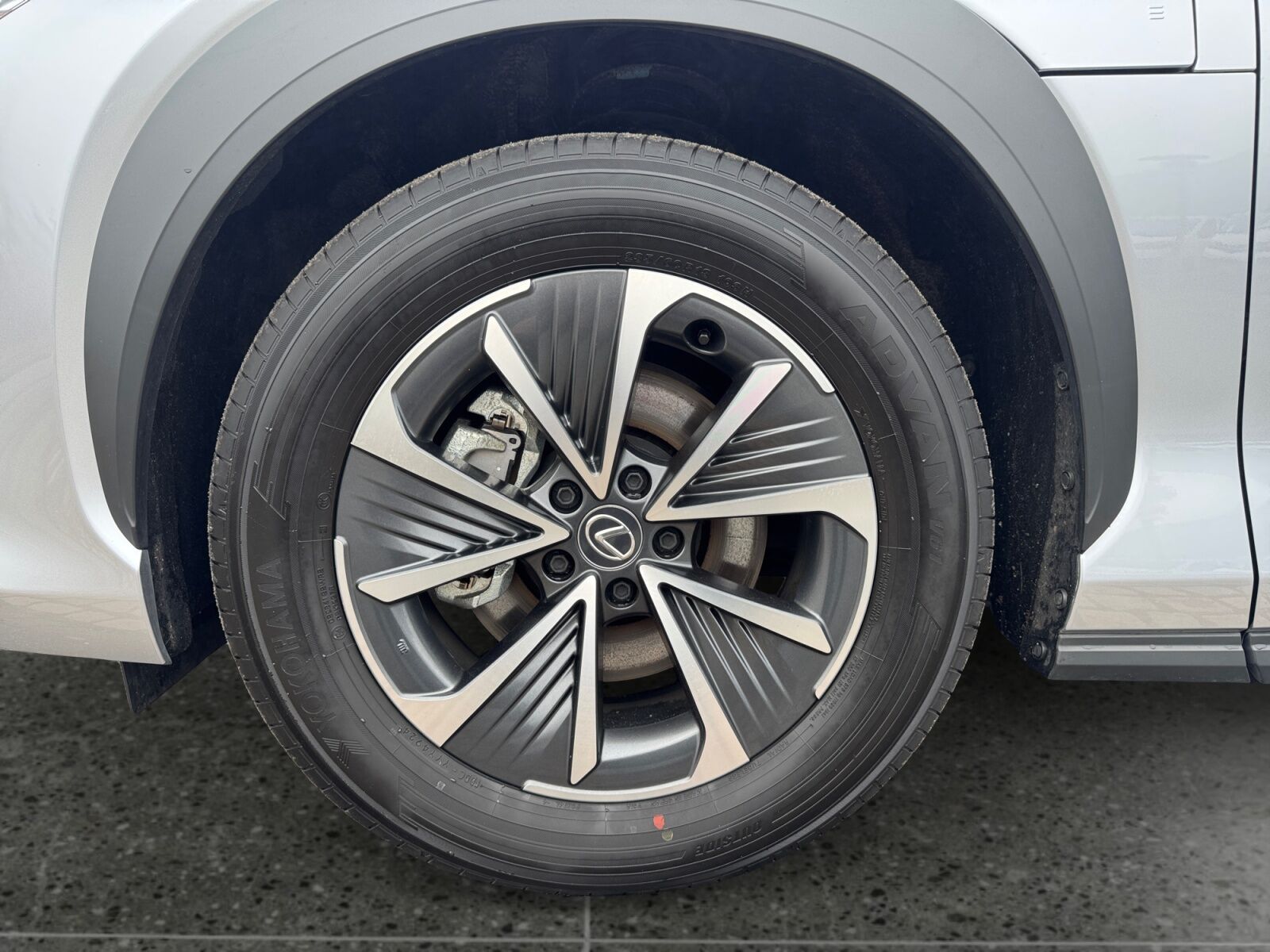 Billede af Lexus RZ 300e EL Executive 204HK 4d Aut.