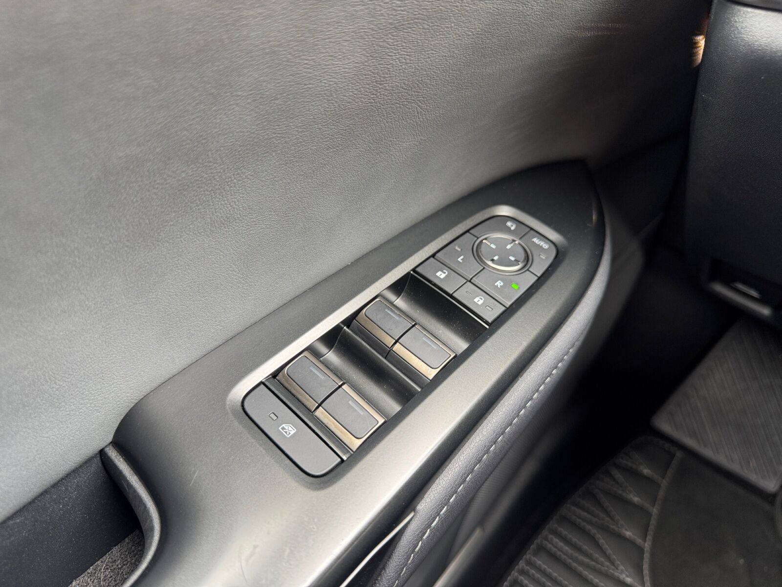 Billede af Lexus RZ 300e EL Executive 204HK 4d Aut.