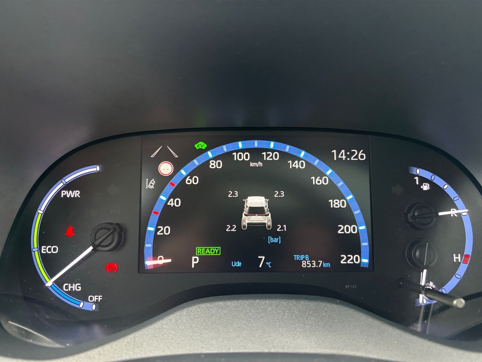 Billede af Toyota Yaris Cross 1,5 Hybrid Adventure 116HK 5d Trinl. Gear