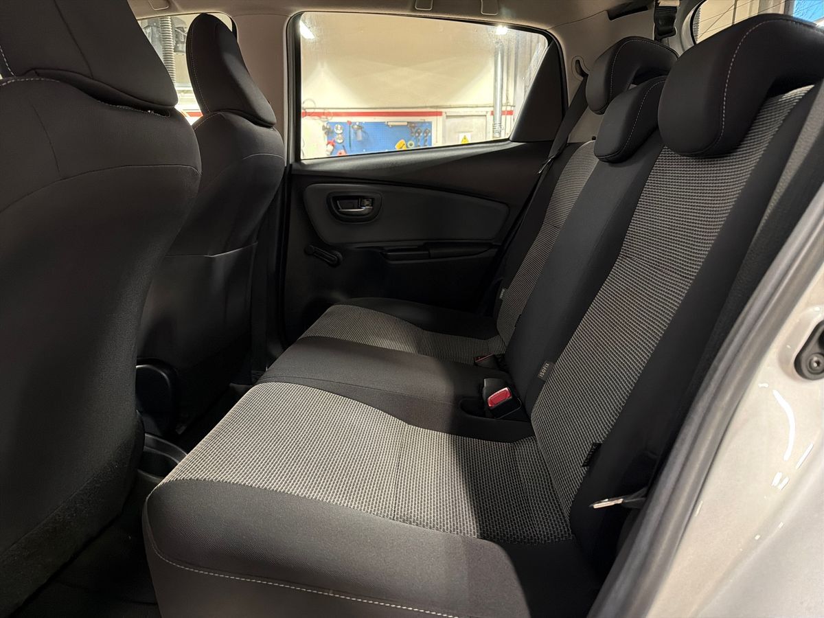 Billede af Toyota Yaris 1,5 Hybrid H2 E-CVT 100HK 5d Trinl. Gear