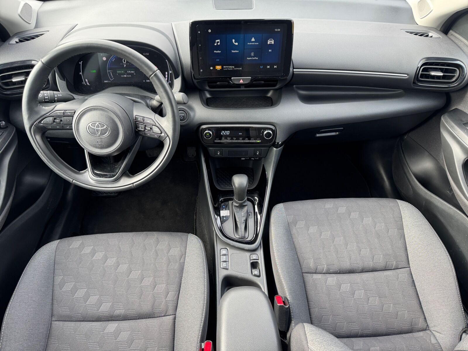 Billede af Toyota Yaris 1,5 Hybrid Style Comfort 116HK 5d Trinl. Gear