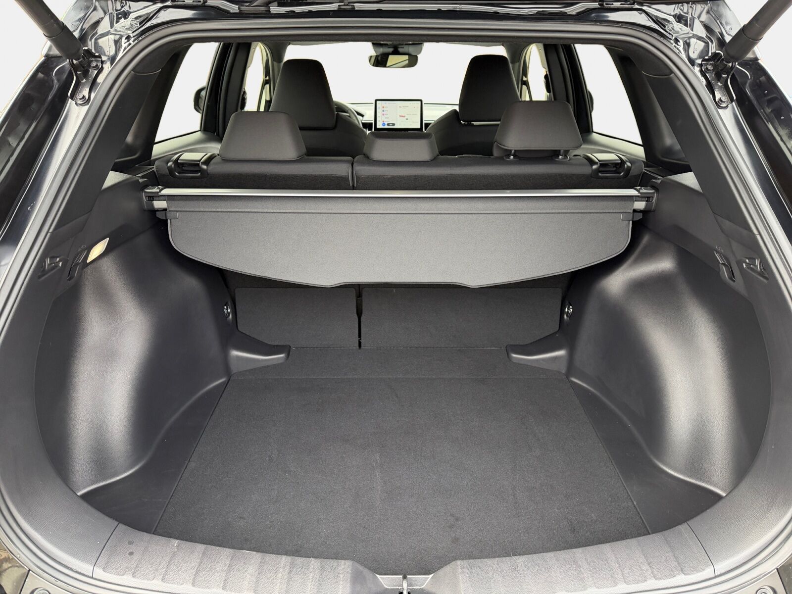 Billede af Toyota Corolla Cross 1,8 Hybrid Style Comfort 140HK 5d Aut.