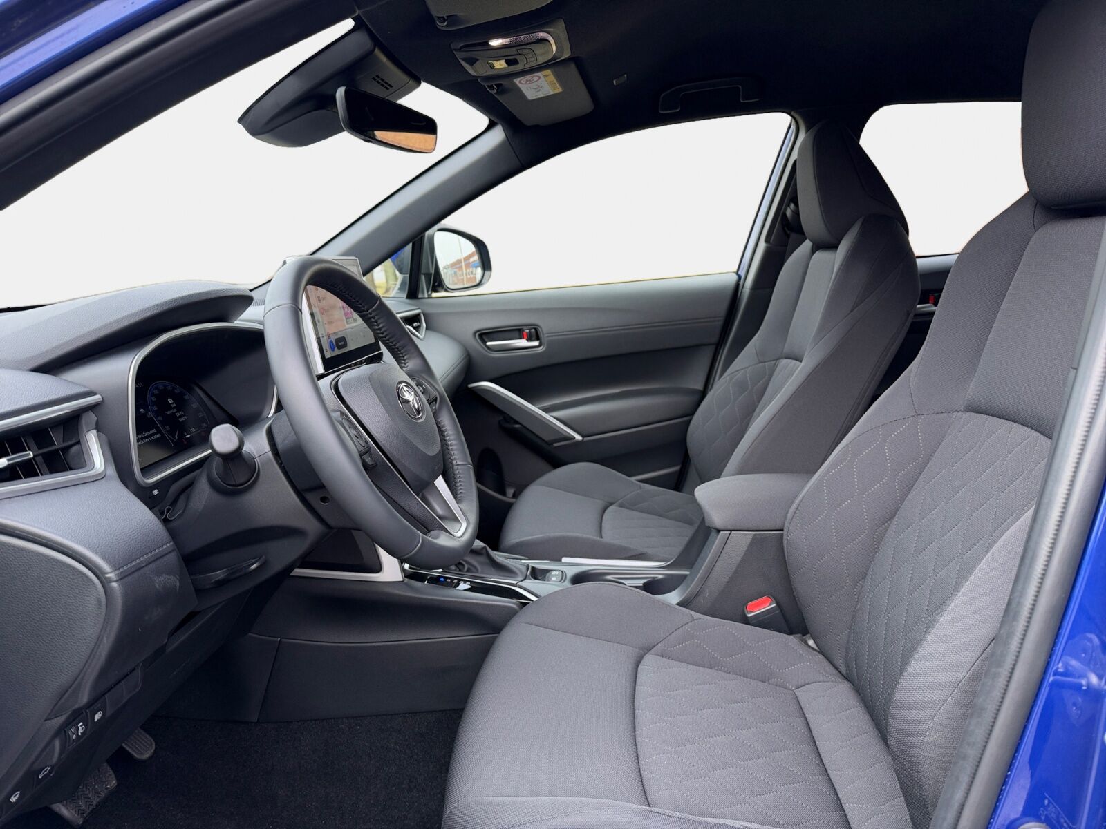 Billede af Toyota Corolla Cross 1,8 Hybrid Style Comfort 140HK 5d Aut.