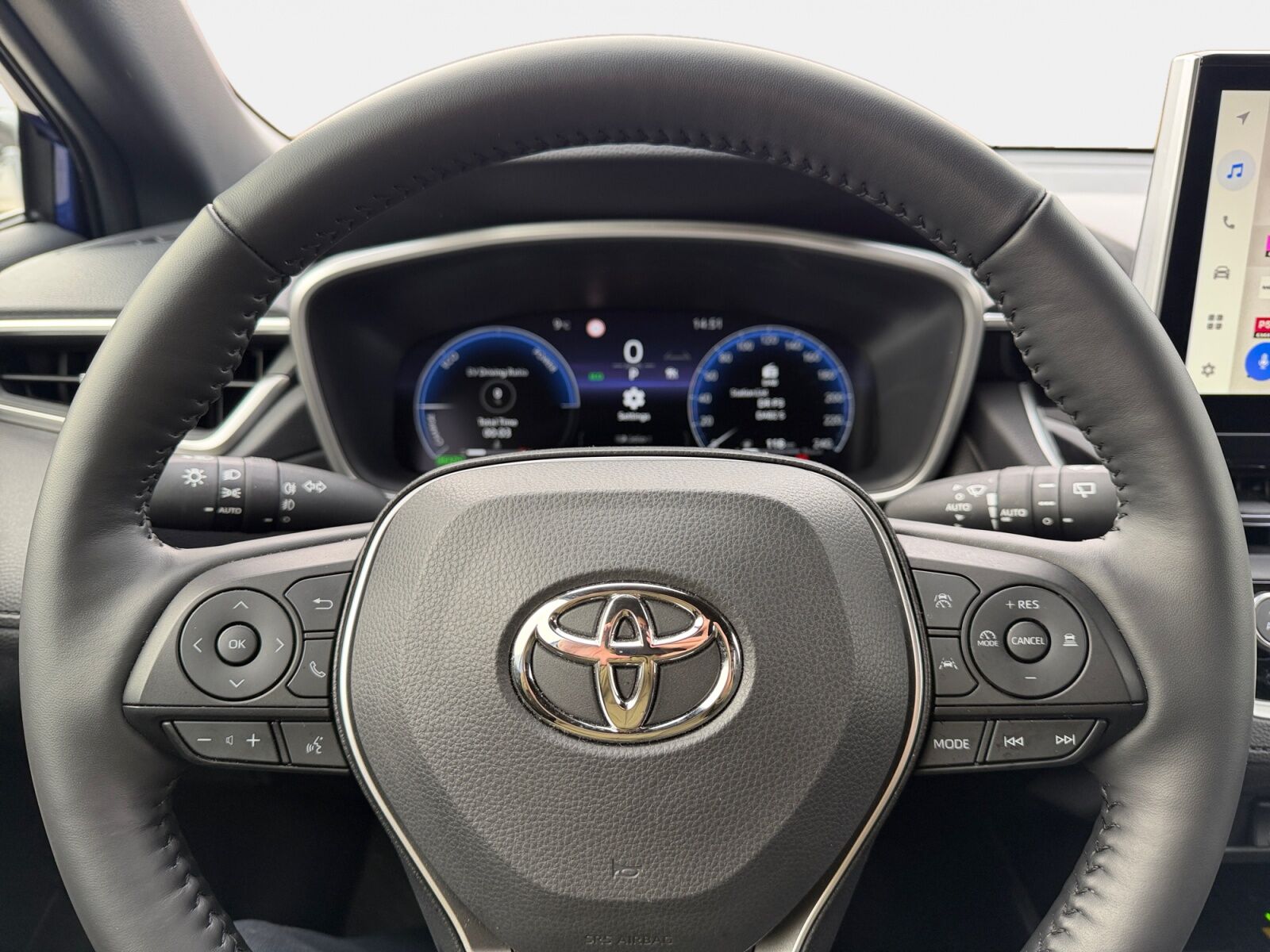 Billede af Toyota Corolla Cross 1,8 Hybrid Style Comfort 140HK 5d Aut.