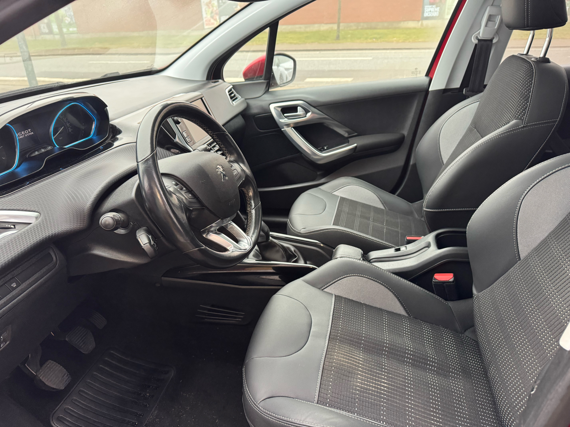 Billede af Peugeot 2008 1,2 PureTech Allure+ 110HK 5d