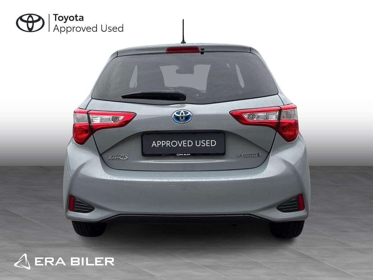 Billede af Toyota Yaris 1,5 Hybrid H2 Premium E-CVT 100HK 5d Trinl. Gear