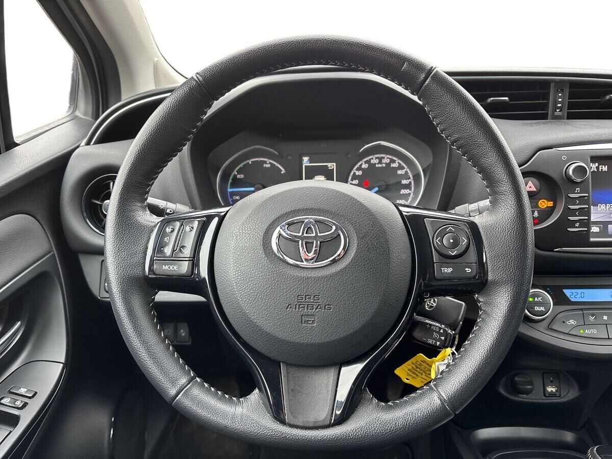 Billede af Toyota Yaris 1,5 Hybrid H2 Premium E-CVT 100HK 5d Trinl. Gear