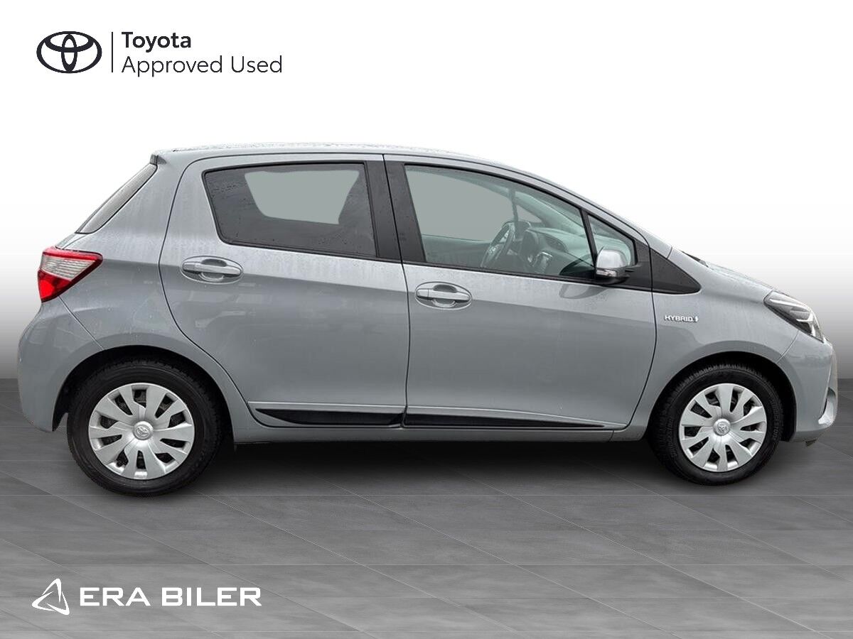 Billede af Toyota Yaris 1,5 Hybrid H2 Premium E-CVT 100HK 5d Trinl. Gear