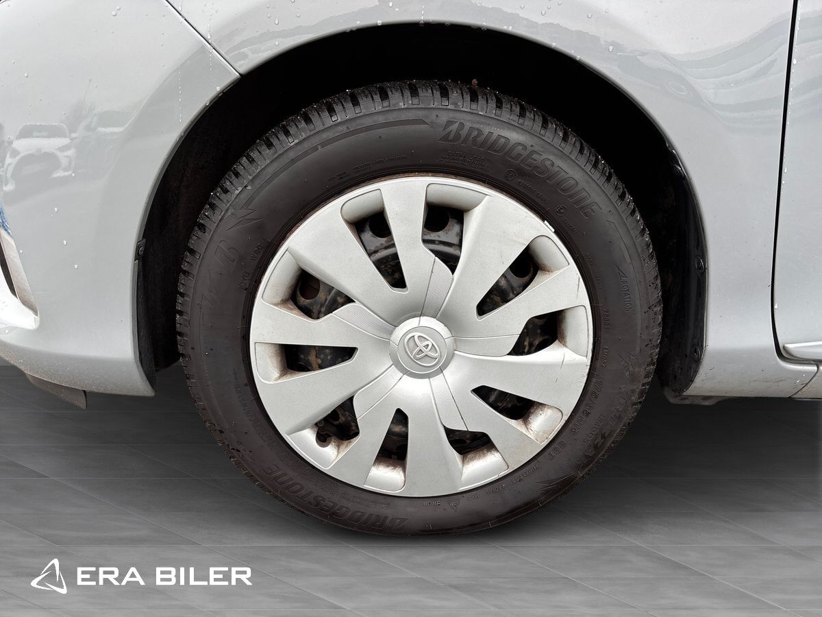 Billede af Toyota Yaris 1,5 Hybrid H2 Premium E-CVT 100HK 5d Trinl. Gear