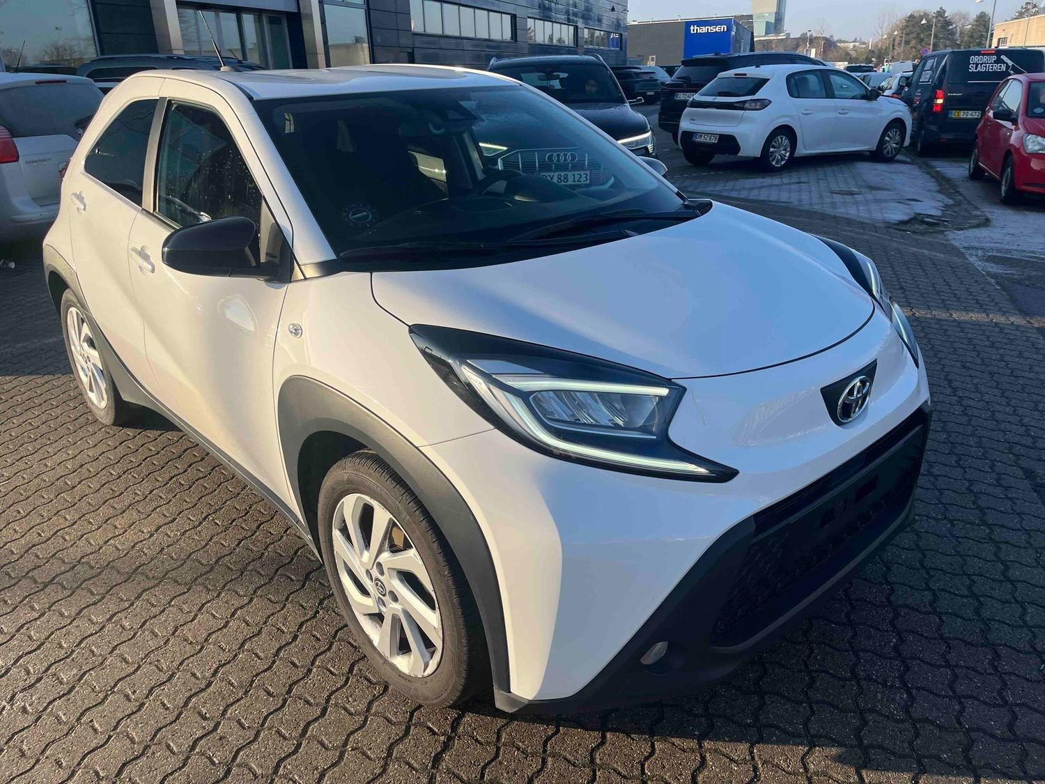 Billede af Toyota Aygo X 1,0 VVT-I Active 72HK 5d