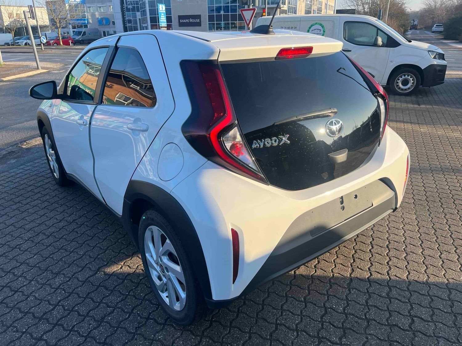 Billede af Toyota Aygo X 1,0 VVT-I Active 72HK 5d