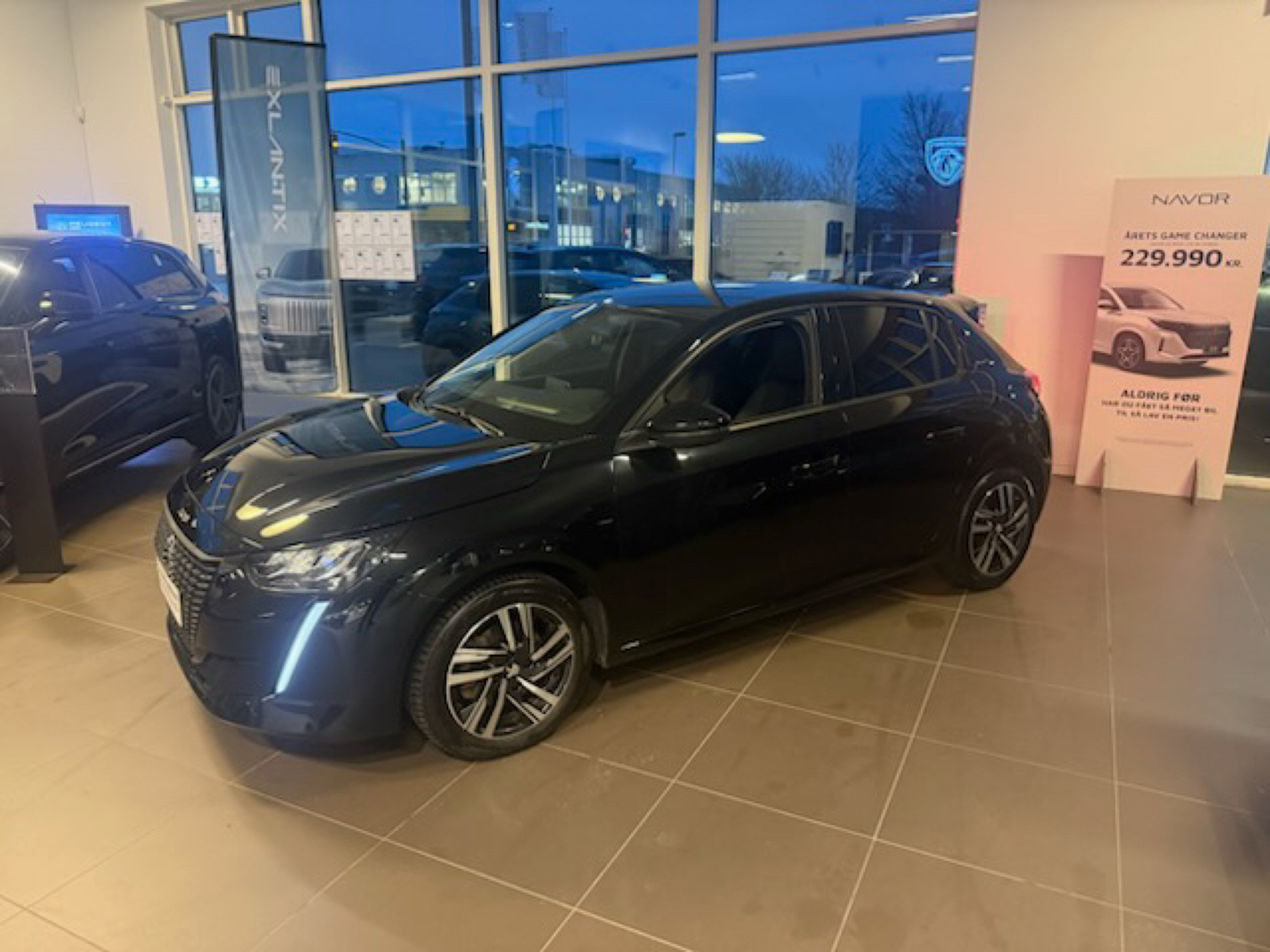 Billede af Peugeot 208 1,2 PureTech Selection Sport EAT8 100HK 5d 8g Aut.