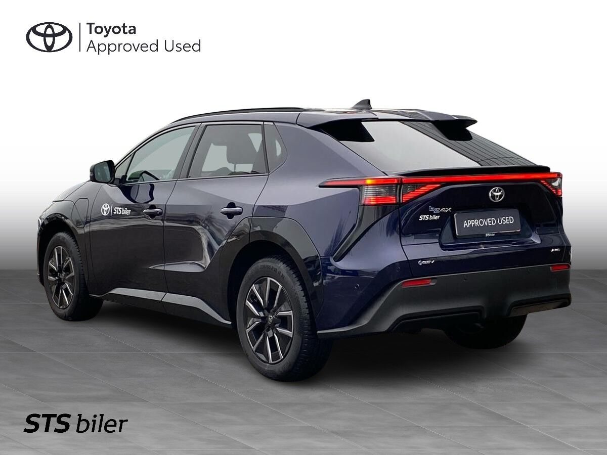 Billede af Toyota bZ4X 252 kW (343 hk) aut. gear AWD Executive