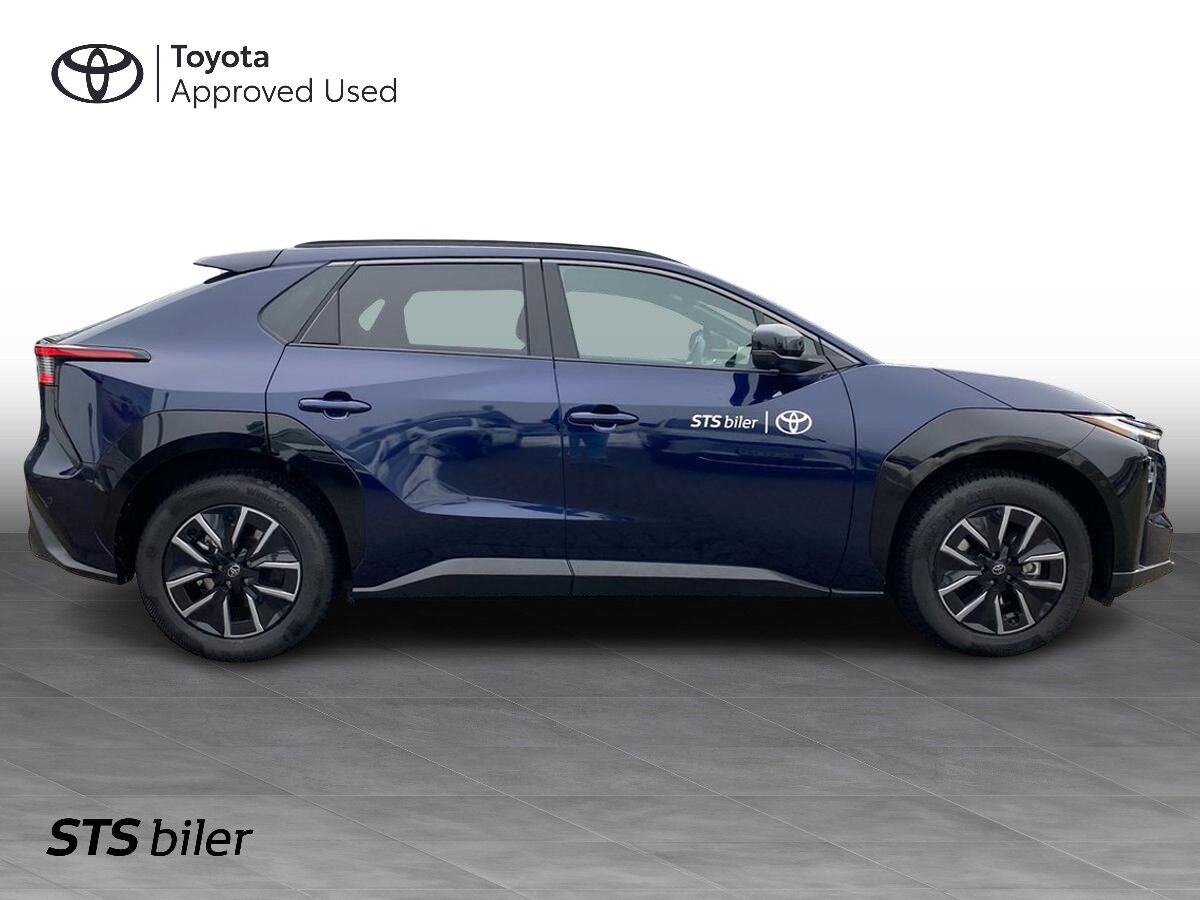 Billede af Toyota bZ4X 252 kW (343 hk) aut. gear AWD Executive