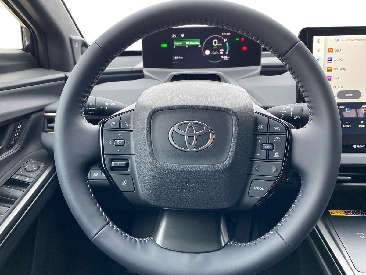 Billede af Toyota bZ4X 252 kW (343 hk) aut. gear AWD Executive