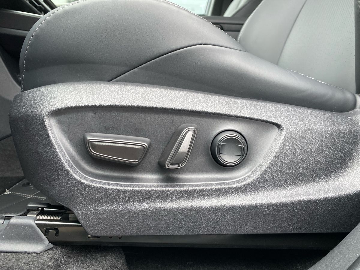 Billede af Toyota bZ4X 252 kW (343 hk) aut. gear AWD Executive